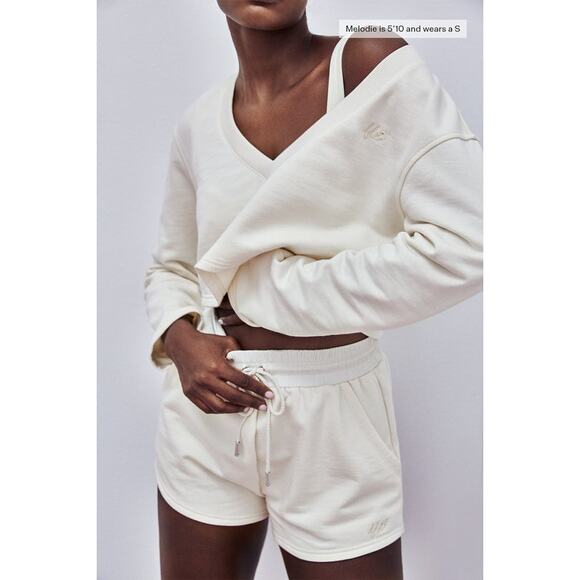 For Love & Lemons Morgan Cream Sweat Short Medium - Picture 3 of 9